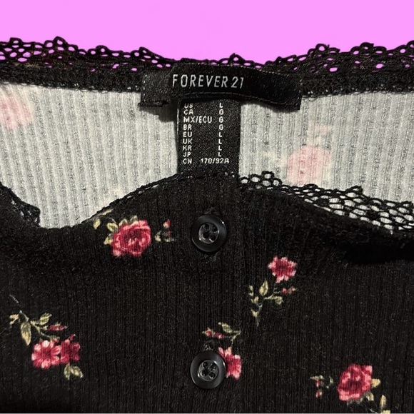 Forever 21 Black Floral Blouse - Picture 3 of 3